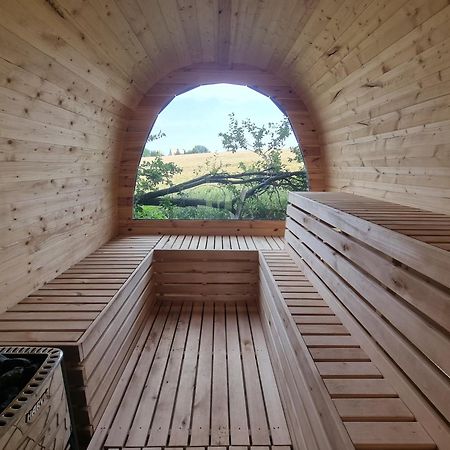 Loft Apartment Mit Grosser Badewanne B Mugeln Buitenkant foto