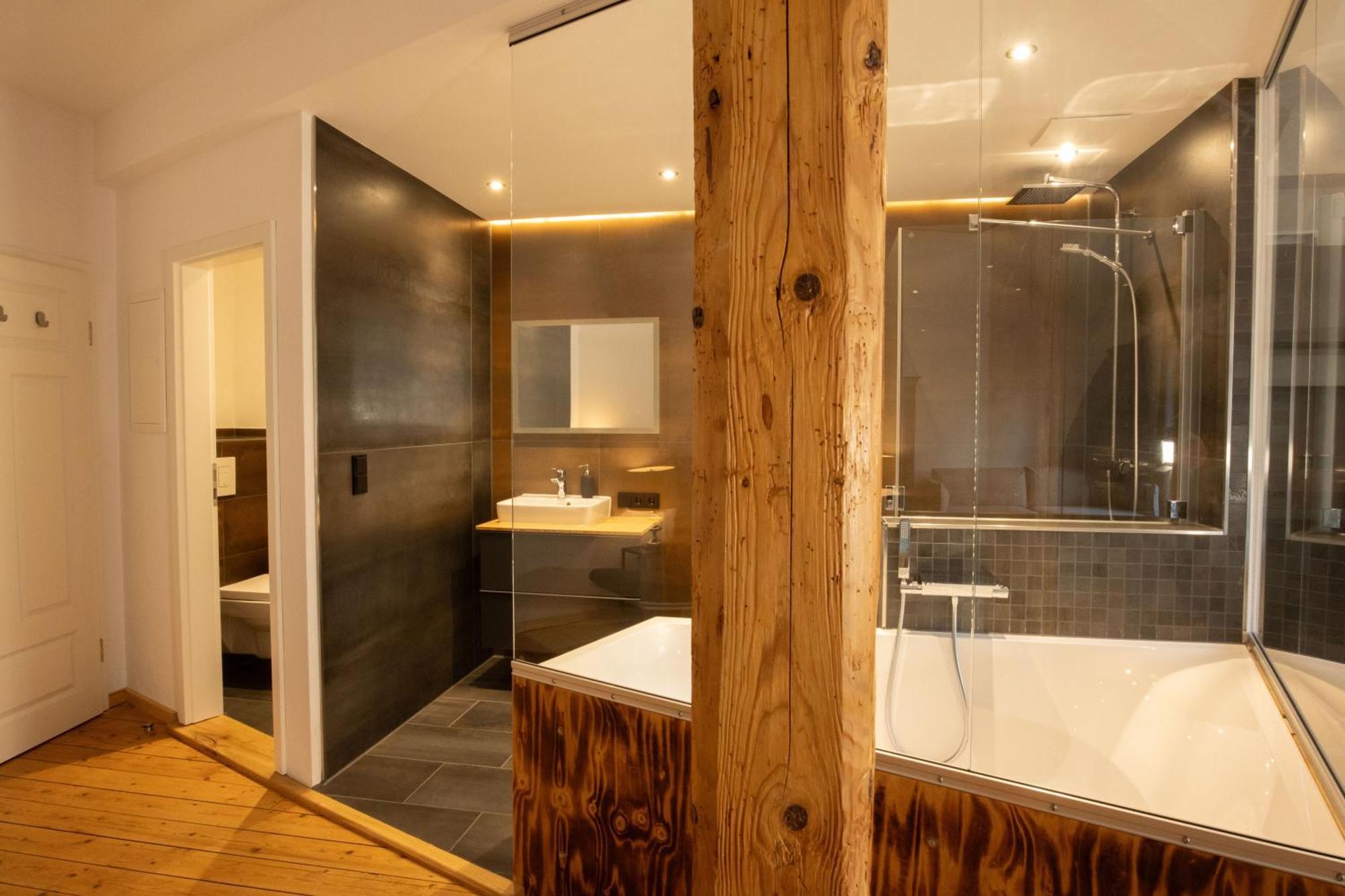 Loft Apartment Mit Grosser Badewanne B Mugeln Buitenkant foto